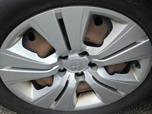 Used 2013 Subaru Legacy 2.5i image 7