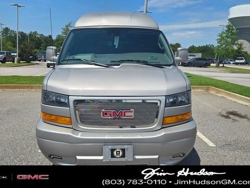 Used 2025 GMC Savana 2500 Extended w/ Driver Convenience Package RWD image 3