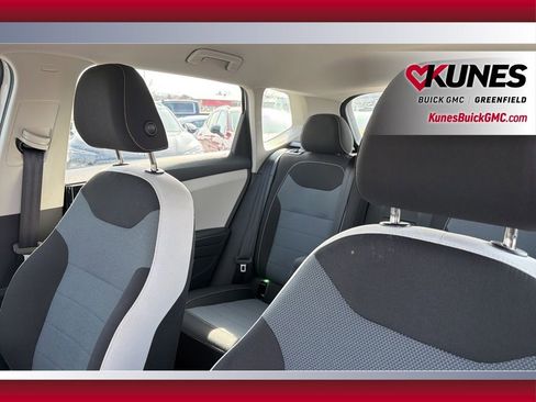 Used 2025 Volkswagen Taos S image 20