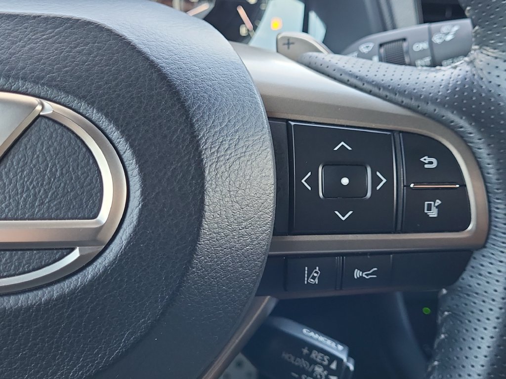 Used 2022 Lexus RX 350 F Sport w/ Accessory Package AWD/4WD image 25