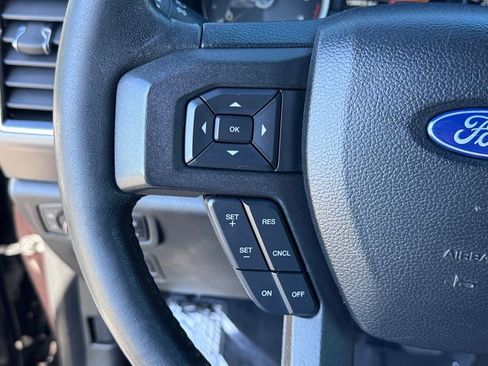 Used 2018 Ford F150 XLT w/ Equipment Group 302A Luxury image 16