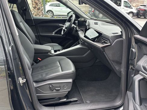 Used 2025 Audi Q5 Premium Plus w/ Premium Plus image 12