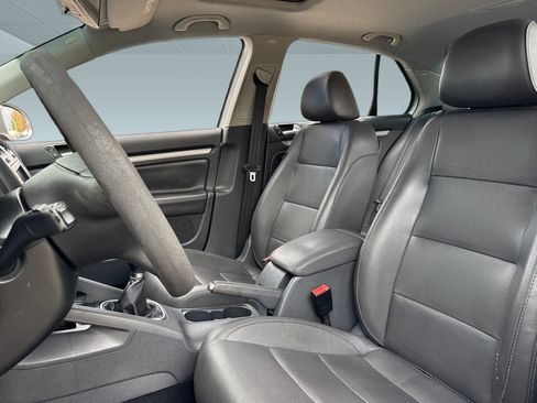 Used 2007 Volkswagen Jetta Wolfsburg Edition image 5