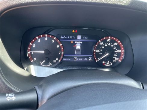 Used 2023 Nissan Frontier PRO-4X w/ Pro-4X Premium Package image 13