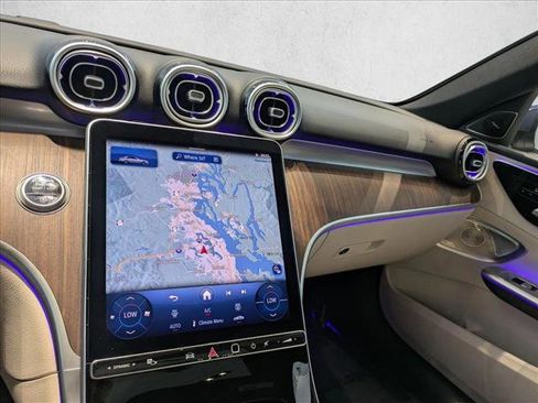 Used 2025 Mercedes-Benz C 300 4MATIC Sedan image 13