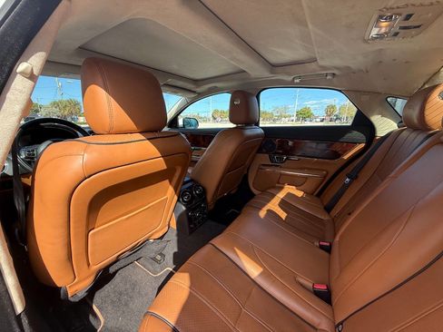 Used 2014 Jaguar XJ L Portfolio image 16