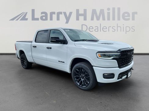 New 2025 RAM 1500 Limited image 7