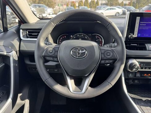 Used 2024 Toyota RAV4 XLE image 20