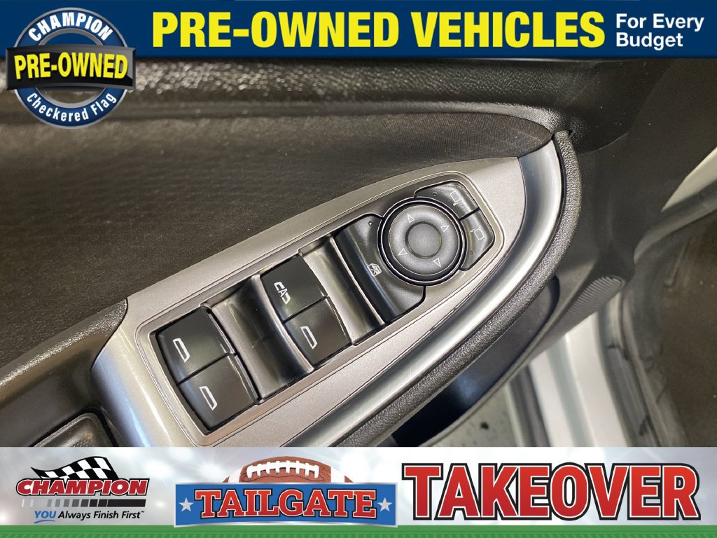 Used 2016 Chevrolet Malibu LT FWD image 31