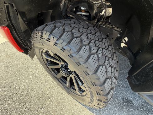 Used 2019 Ford F150 XLT w/ Equipment Group 302A Luxury AWD/4WD image 57