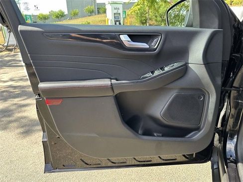 Certified 2024 Ford Escape ST-Line w/ Tech Pack #1 image 18