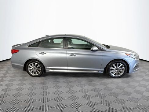 Used 2017 Hyundai Sonata Sport w/ Value Edition Package 02 FWD image 9