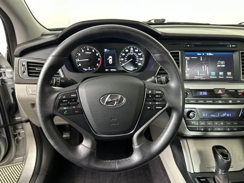 Used 2016 Hyundai Sonata Limited w/ Option Group 04 image 14