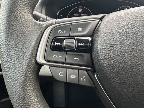 Used 2018 Honda Accord EX image 25