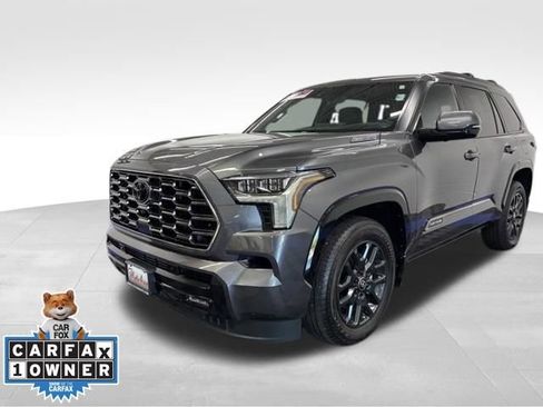 Certified 2025 Toyota Sequoia Platinum AWD/4WD image 1