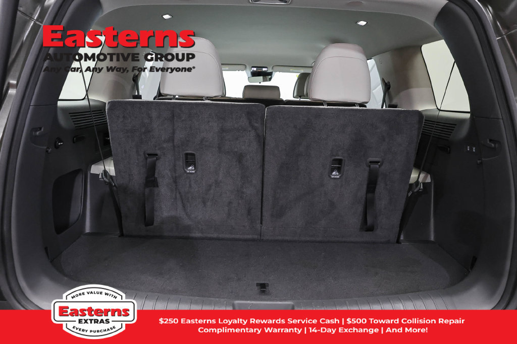 Used 2025 Hyundai Santa Fe SEL FWD image 10