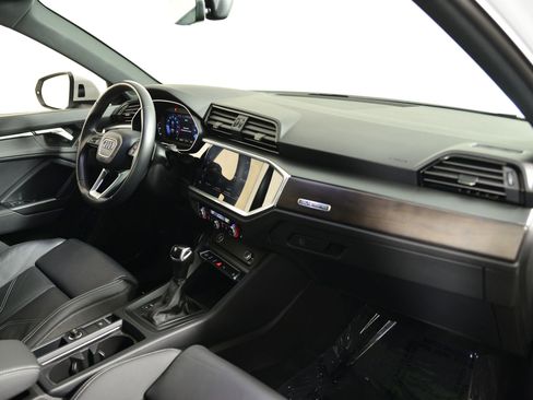 Certified 2023 Audi Q3 2.0T Premium w/ Black Optic Sport Package image 21