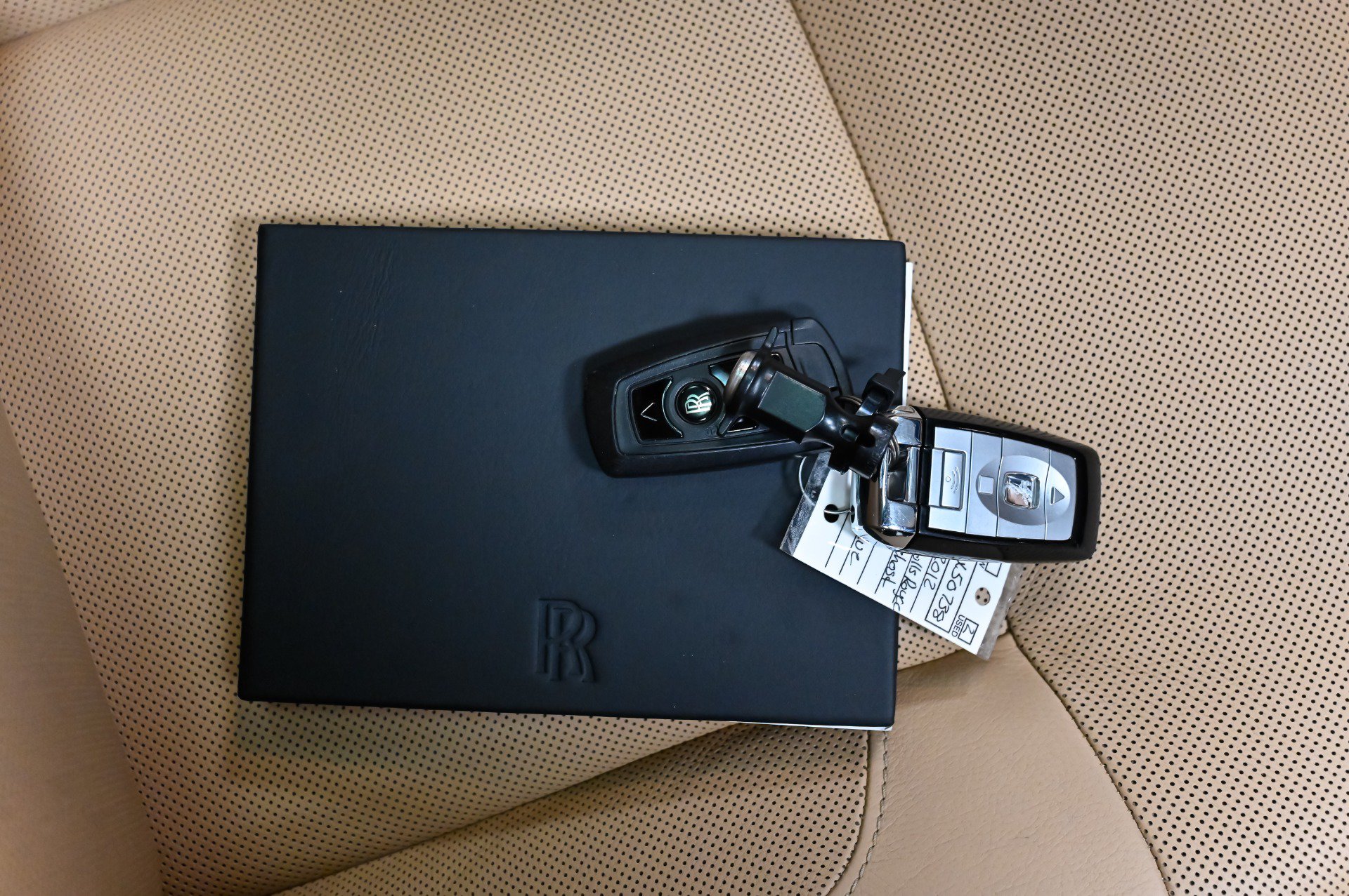 Used 2012 Rolls-Royce Ghost RWD image 58