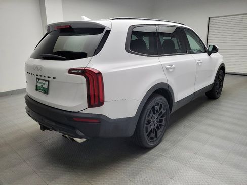 Used 2022 Kia Telluride SX w/ Nightfall Edition Package AWD/4WD image 9