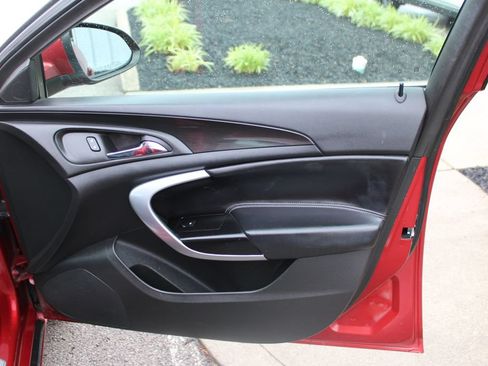 Used 2015 Buick Regal Premium FWD image 34