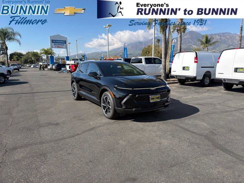 New 2026 Chevrolet Equinox EV LT image 1