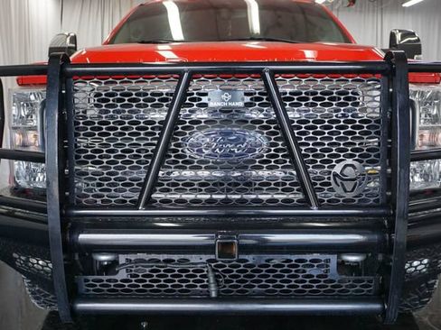 Used 2020 Ford F350 Lariat w/ Chrome Package AWD/4WD image 3