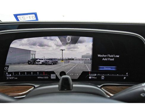 Used 2024 Cadillac Escalade ESV Sport Platinum w/ LPO, ONYX Package image 15