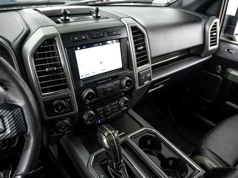 Used 2018 Ford F150 Raptor w/ Equipment Group 802A Luxury AWD/4WD image 23