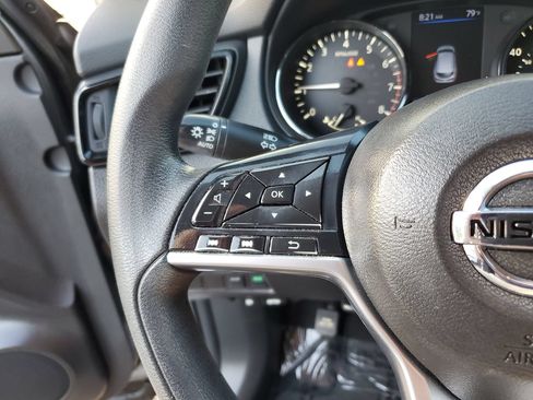 Used 2020 Nissan Rogue Sport SV FWD image 28