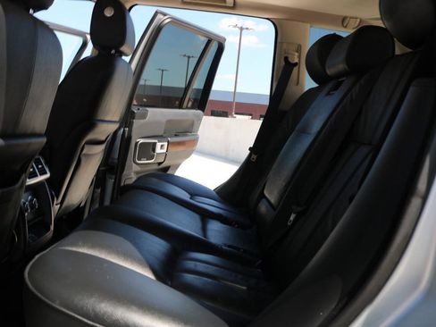 Used 2009 Land Rover Range Rover HSE AWD/4WD image 14