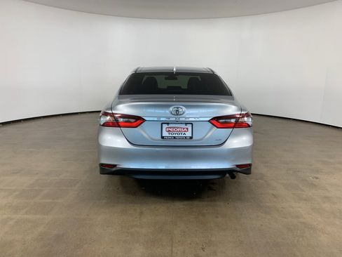 Used 2024 Toyota Camry LE image 10