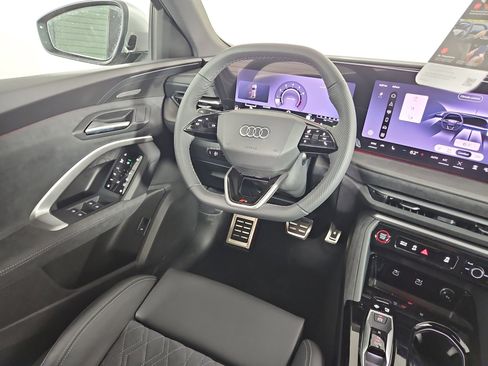 New 2026 Audi SQ5 Premium Plus image 37