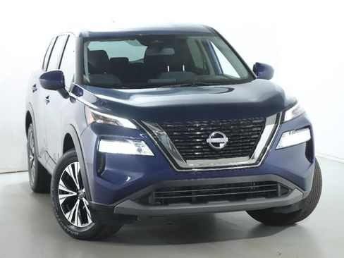 Certified 2023 Nissan Rogue SV AWD/4WD image 2