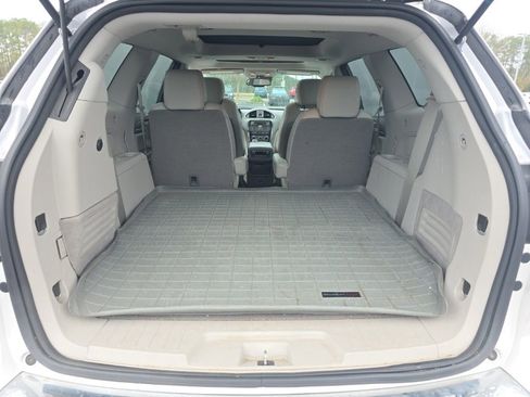 Used 2016 Buick Enclave Premium w/ Experience Buick Package image 38