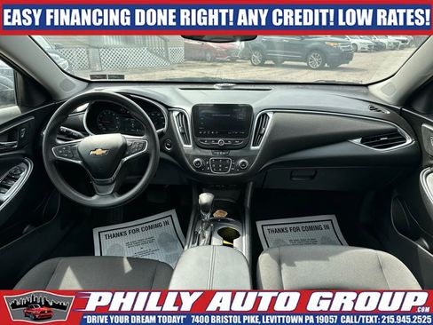 Used 2021 Chevrolet Malibu LT image 16