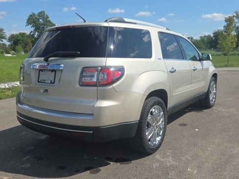 Used 2017 GMC Acadia Limited SLT FWD image 8