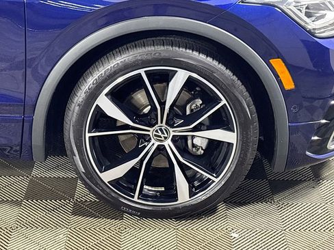 Used 2022 Volkswagen Tiguan SEL R-Line AWD/4WD image 24