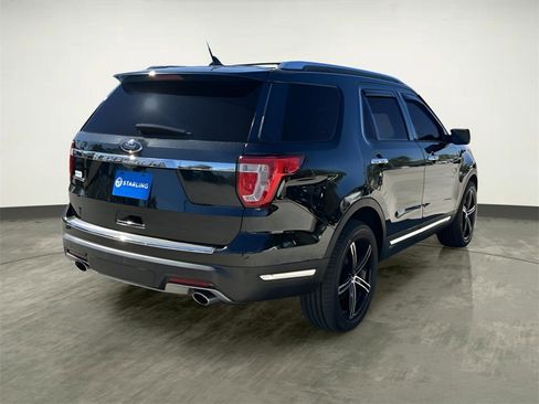 Used 2019 Ford Explorer Limited w/ Class III Trailer Tow Package image 10