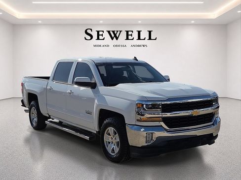 Used 2018 Chevrolet Silverado 1500 LT w/ Texas Edition RWD image 6