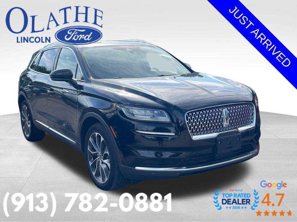 Certified 2022 Lincoln Nautilus Reserve FWD image 3