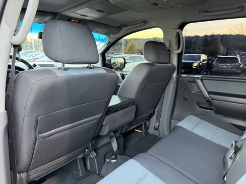 Used 2007 Nissan Titan SE w/ Chrome Pkg W/Pwr Bench image 31