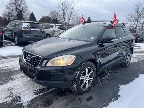 Used 2011 Volvo XC60 T6 image 2