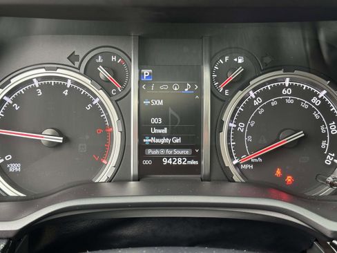 Used 2021 Toyota 4Runner TRD Off-Road Premium image 19