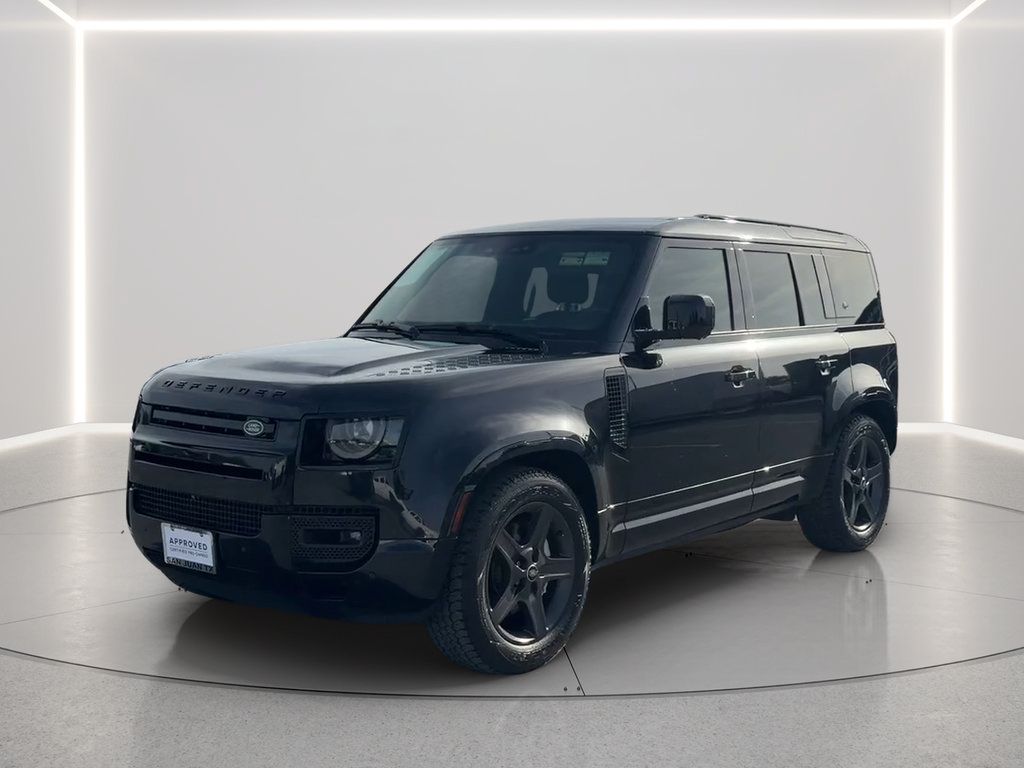 Used 2024 Land Rover Defender 110 X-Dynamic SE AWD/4WD image 1