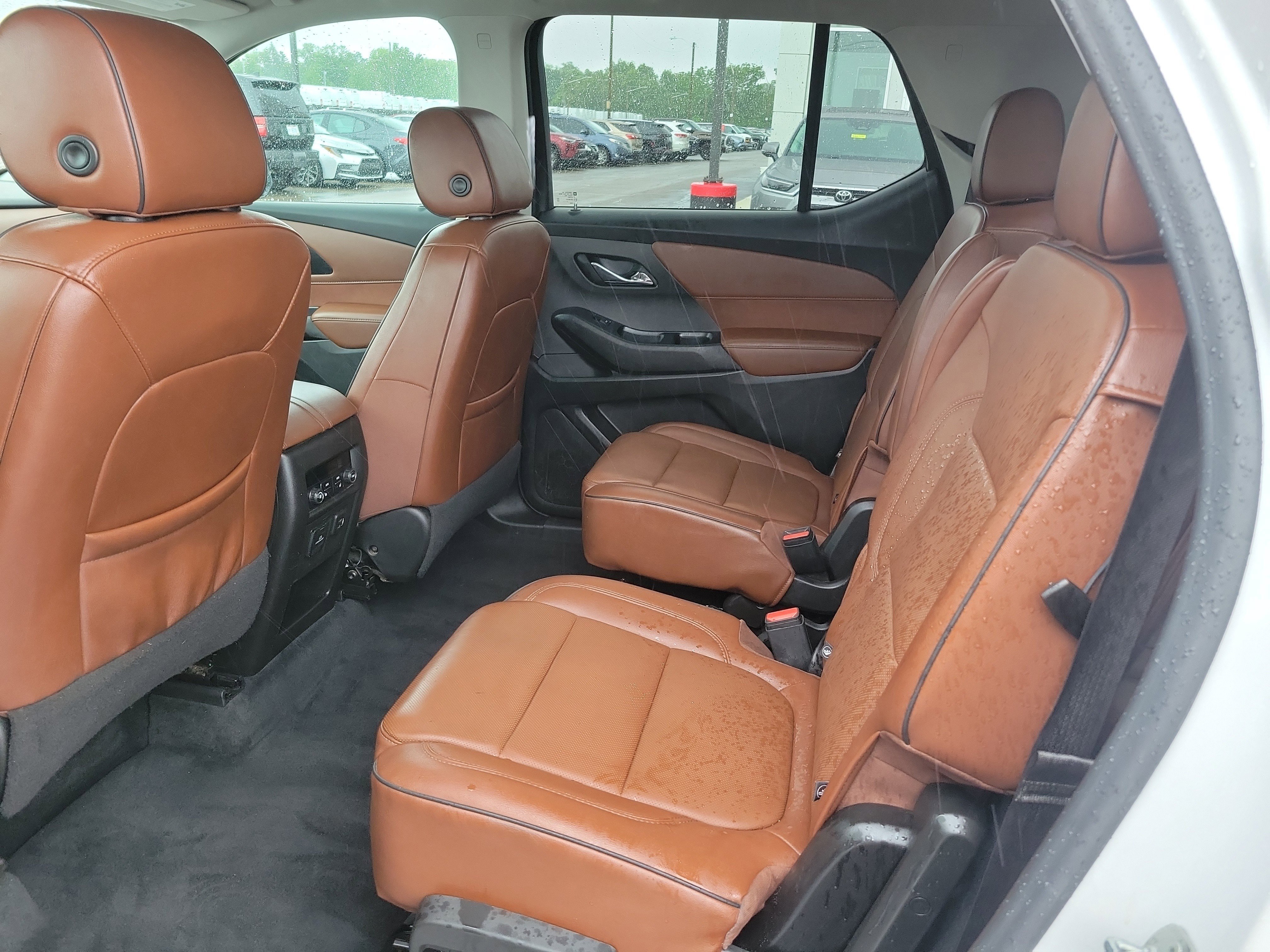 Used 2021 Chevrolet Traverse High Country AWD/4WD image 22
