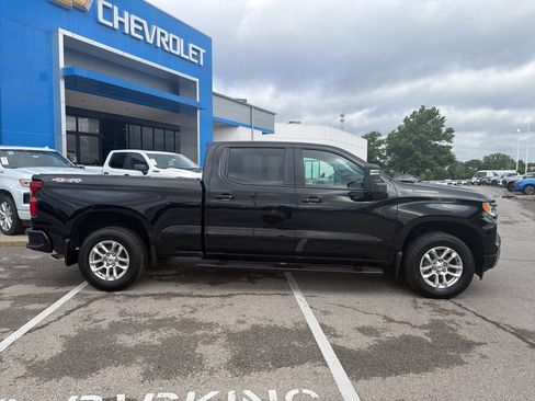 Used 2024 Chevrolet Silverado 1500 RST w/ Max Trailering Package AWD/4WD image 14