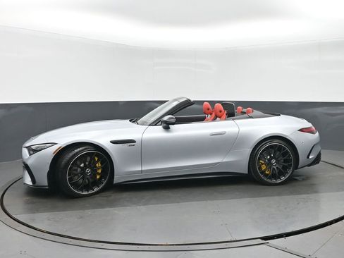 Used 2022 Mercedes-Benz SL 63 AMG 4MATIC w/ AMG Aerodynamic Package image 6