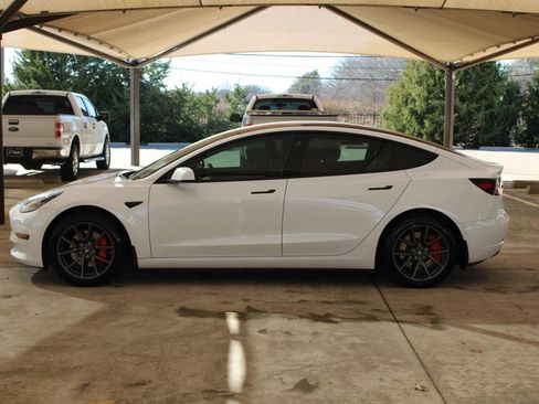 Used 2018 Tesla Model 3 Long Range image 6