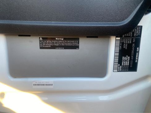 Used 2015 Freightliner Sprinter 2500 image 36