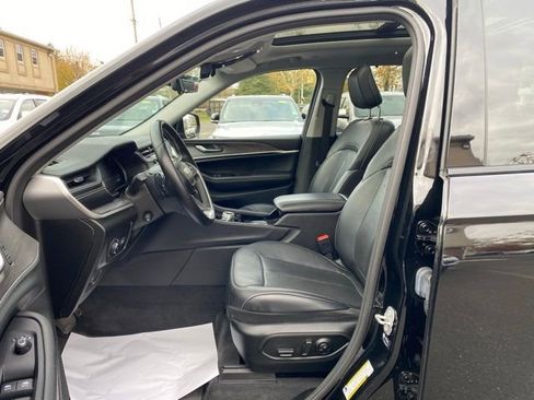 Certified 2021 Jeep Grand Cherokee L Limited w/ Luxury Tech Group II image 26